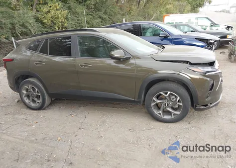 2024 Chevrolet Trax Fwd Lt из США, поврежденный, VIN KL77LHE23RC196779